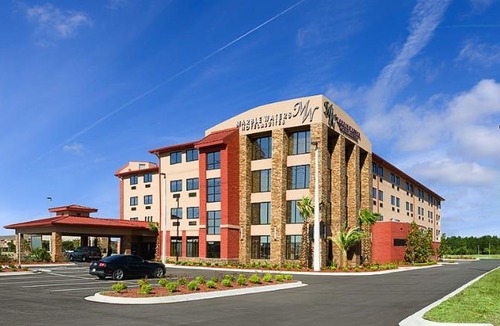 East Arlington Hotel | Marble Waters Hotel & Suites