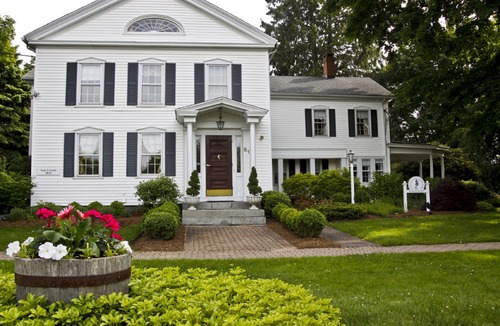 Madison Center Hotel | Scranton Seahorse Inn