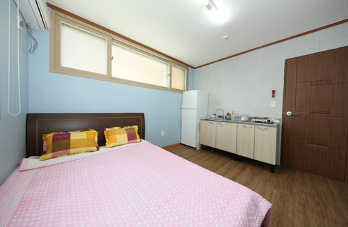 Kunip Hotel | Boryeong 2-Night Pension