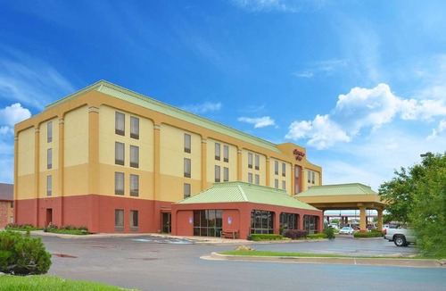 Broken Arrow Hotel | Hampton Inn Tulsa/Broken Arrow