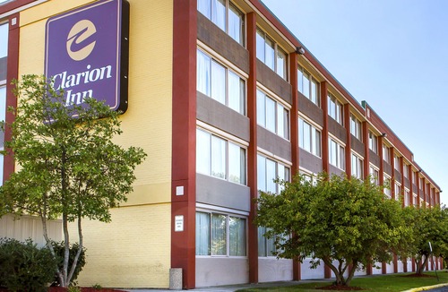 Englewood Hotel | Clarion Inn Dayton Airport