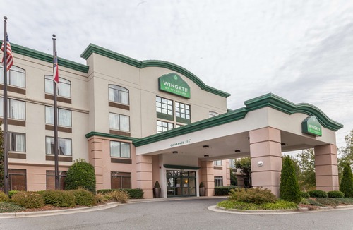 Concord Hotel | Wingate by Wyndham Charlotte Concord Mills/Speedway