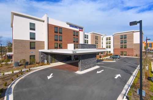 Westfall Park Hotel | SpringHill Suites by Marriott Wilmington Mayfaire