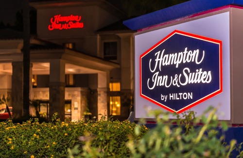 Buena Park Hotel | Hampton Inn & Suites Buena Park