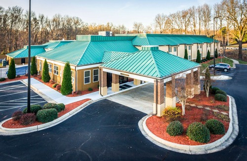 Asheboro Hotel | Econo Lodge