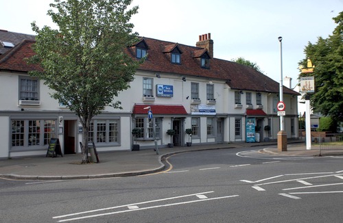 Weybridge Hotel | Best Western Ship Hotel