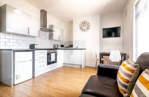 Hull Hotel | Platform Port Area Apartments