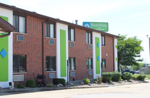Cedar Rapids - Iowa City Hotel | SureStay Hotel by Best Western Cedar Rapids