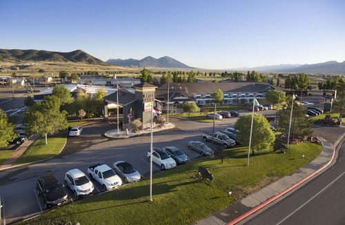 East Ely Hotel | Prospector Hotel & Casino