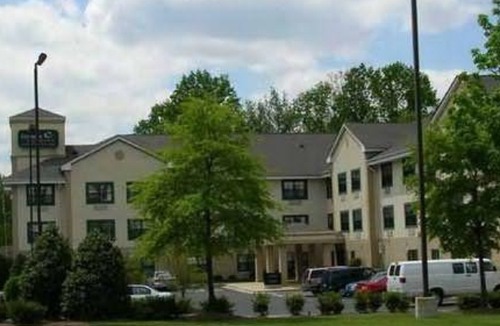 Lake Arbor Hotel | Extended Stay America Suites - Washington, DC - Landover