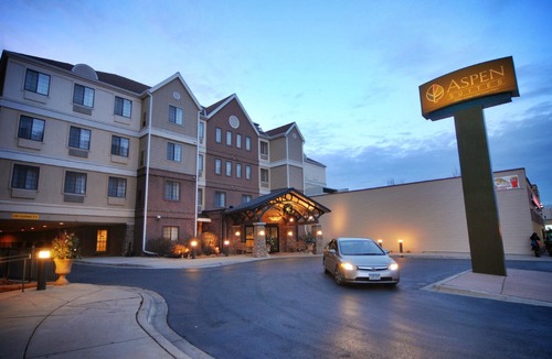 Kutzky Park Hotel | Aspen Suites - Rochester