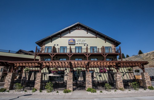 Cody Hotel | Best Western Premier Ivy Inn & Suites