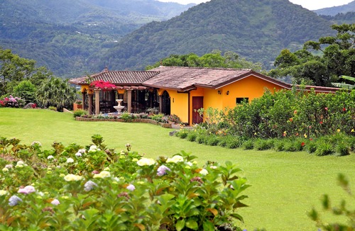 Boquete Hotel | Los Establos Boutique Hotel - All Inclusive