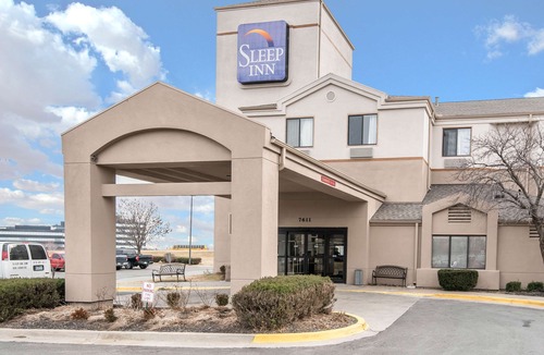 Waldron Hotel | Sleep Inn Kansas City International Airport