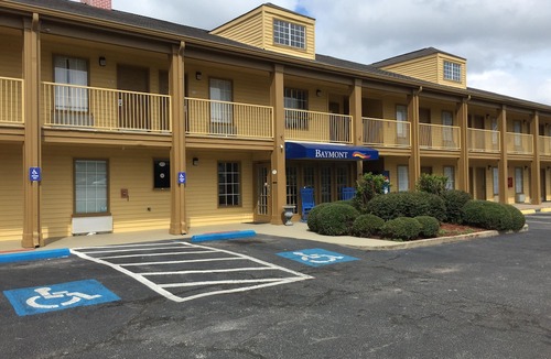 Meridian Hotel | Baymont by Wyndham Meridian