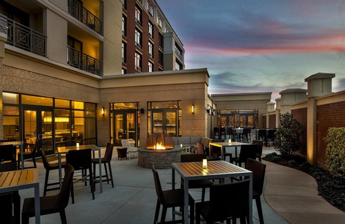 Mainland Hotel | Courtyard by Marriott Philadelphia Lansdale