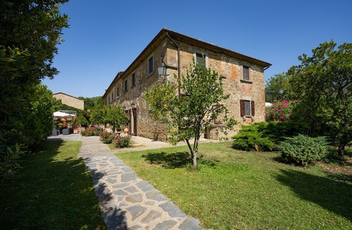 Il Borgo Hotel | Villa Borgo San Pietro