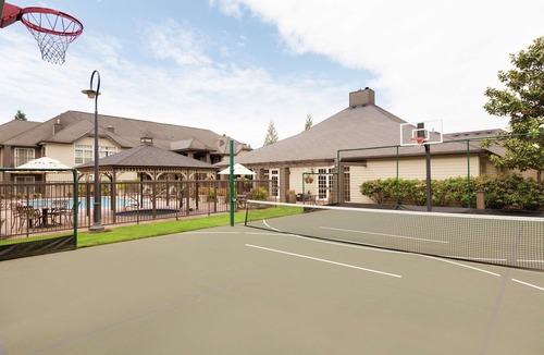 Columbia Way Hotel | Homewood Suites by Hilton Vancouver / Portland