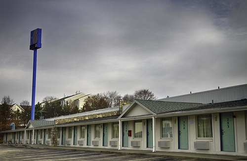 Sharonville Hotel | Rodeway Inn Sharonville