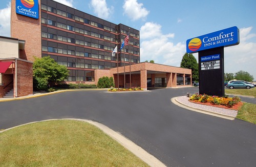 Madison Hotel | Comfort Inn & Suites Madison - Airport