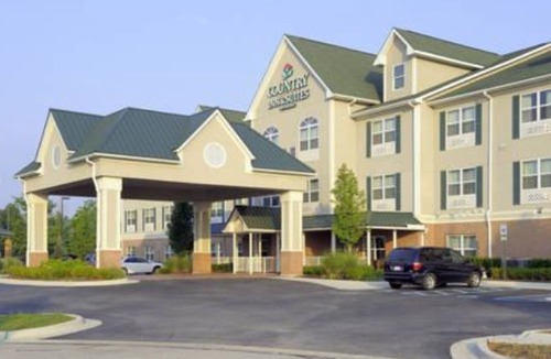 Rossford Hotel | Country Inn & Suites by Radisson, Toledo South, Oh