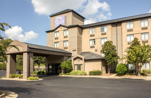Columbus Hotel | Sleep Inn & Suites Columbus State University Area