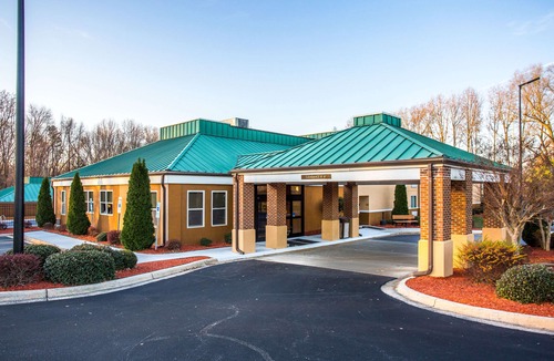 Asheboro Hotel | Econo Lodge