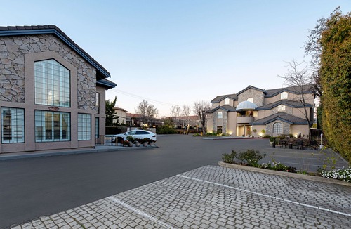South San Jose Hotel | Clarion Inn Silicon Valley