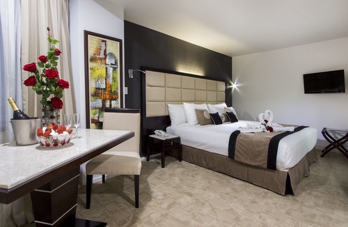Newton Hotel | VR Queen Street Hotel & Suites Auckland