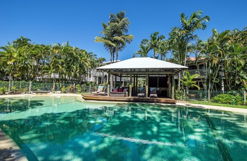 Noosaville Hotel | South Pacific Resort & Spa Noosa