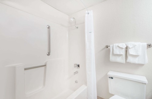 Kirksville Hotel | Days Inn by Wyndham Kirksville
