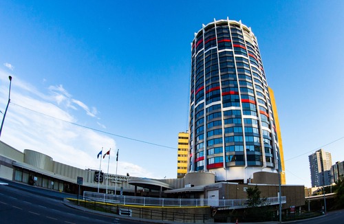 Downtown Edmonton Hotel | Chateau Lacombe Hotel