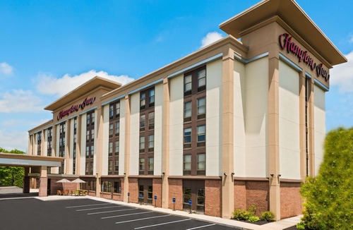 Marlborough Hotel | Hampton Inn Boston / Marlborough