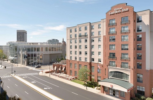 Central Business District Hotel | Hilton Garden Inn Worcester