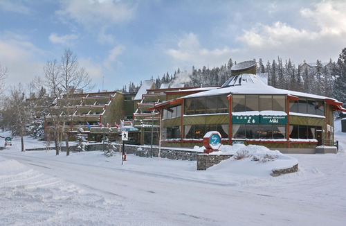 Banff Hotel | The Dorothy Motel