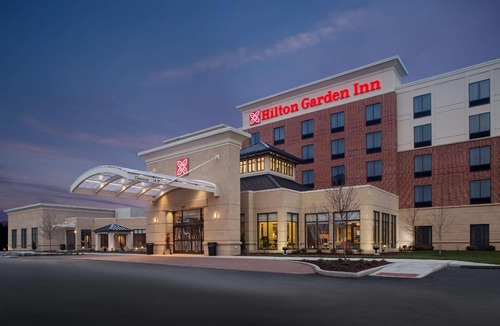 Akron Hotel | Hilton Garden Inn Akron