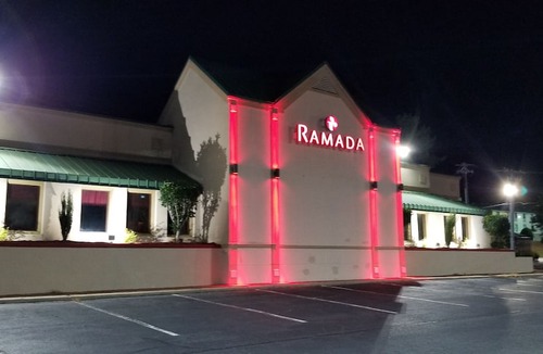 Warner Robins Hotel | Ramada by Wyndham & Suites Warner Robins