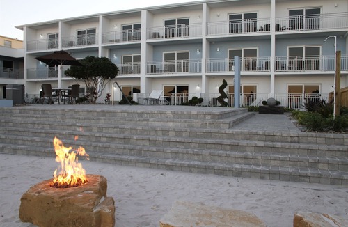 Bostroms Lower Ormond Beach Hotel | Lotus Boutique Inn and Suites