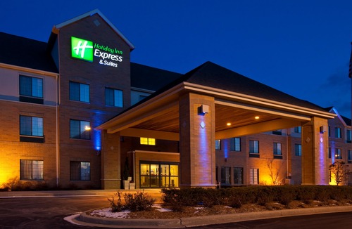 Pleasant Prairie Hotel | Holiday Inn Express Hotel & Suites Pleasant Prairie-Kenosha, an Ihg Hotel