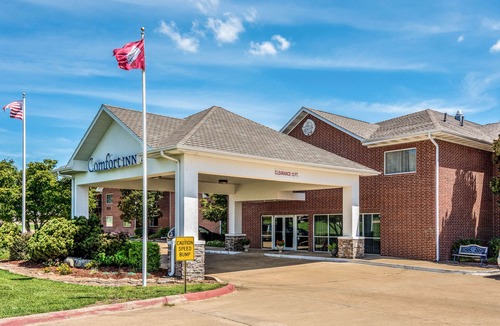 Mountain Home Hotel | Quality Inn & Suites Mountain Home North