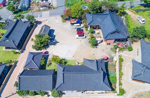 Nagan-myeon Hotel | Mr.Choi Hanok Pension