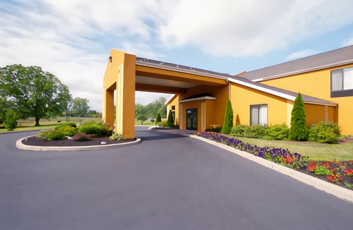 Liverpool Hotel | Best Western Plus Liverpool - Syracuse Inn & Suites