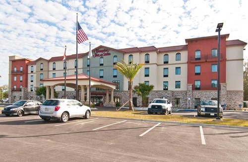 Northwest Pensacola Hotel | Hampton Inn & Suites Pensacola/I-10 Pine Forest Road