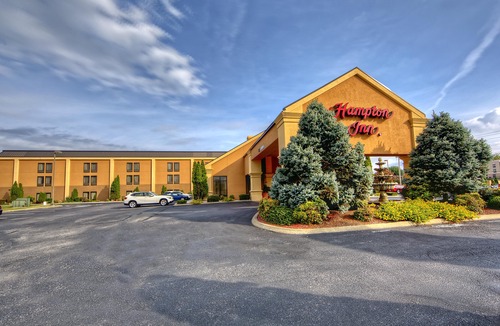 Morristown Hotel | Hampton Inn Morristown