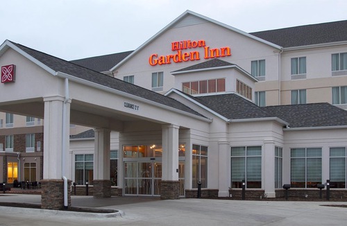Cedar Falls Hotel | Hilton Garden Inn Cedar Falls Conference Center