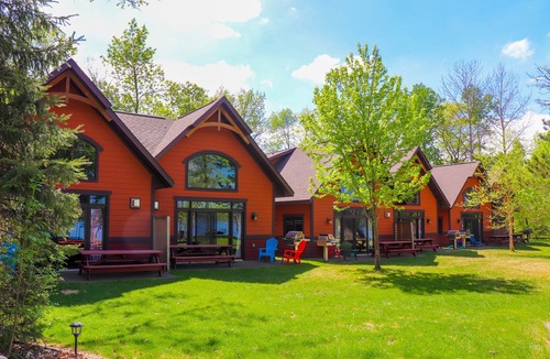 Nisswa Hotel | Good Ol' Days Resort