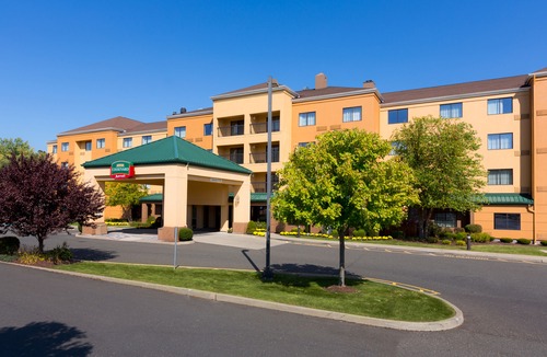 Danbury Hotel | Courtyard by Marriott Danbury