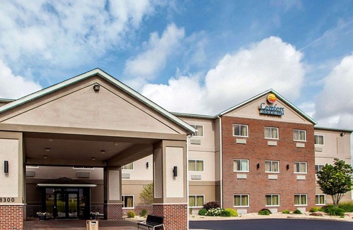 Quad Cities Hotel | Comfort Inn & Suites Davenport - Quad Cities