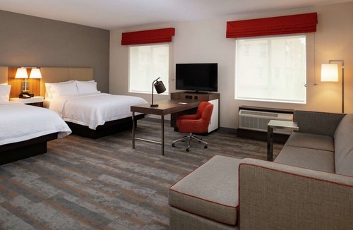 Buena Park Hotel | Hampton Inn & Suites Buena Park