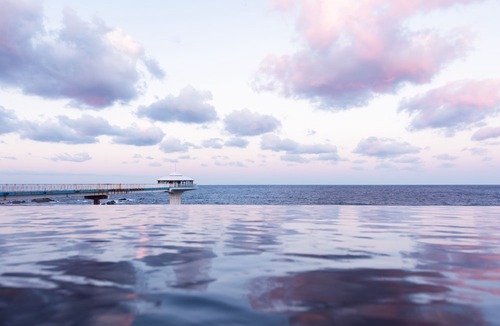 Tsubaki Onsen Hotel | Shirahama Key Terrace Seamore Residence